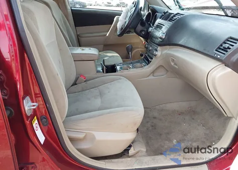 2010 Toyota Highlander from USA, damaged, VIN 5TDZA3EHXAS007458